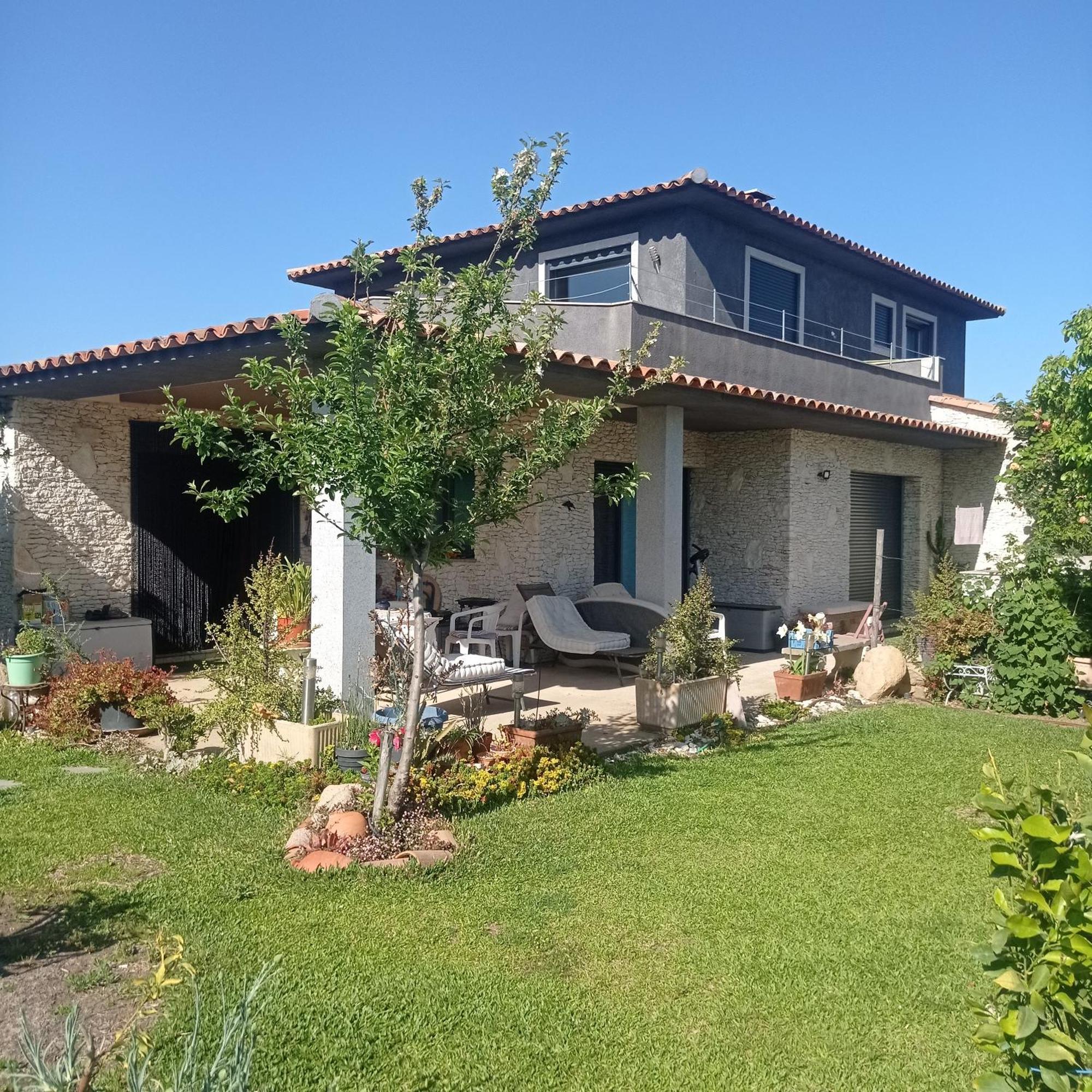 Chez J, Appartement A L'Etage, T3 Lecci Exteriör bild
